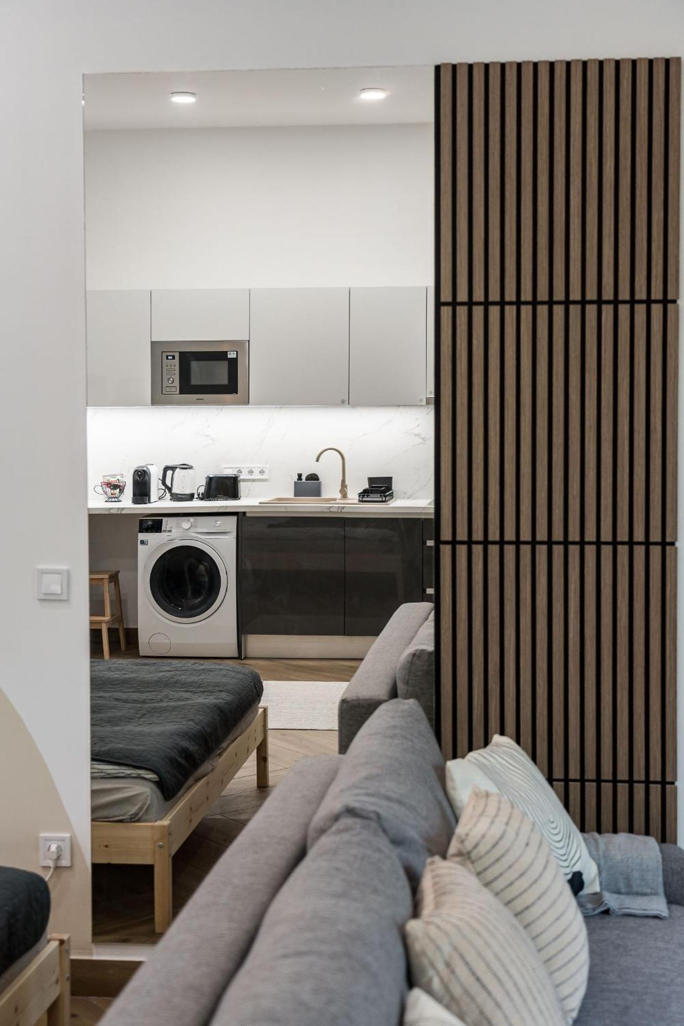 Stafetahaz Apartmanok Vác エクステリア 写真