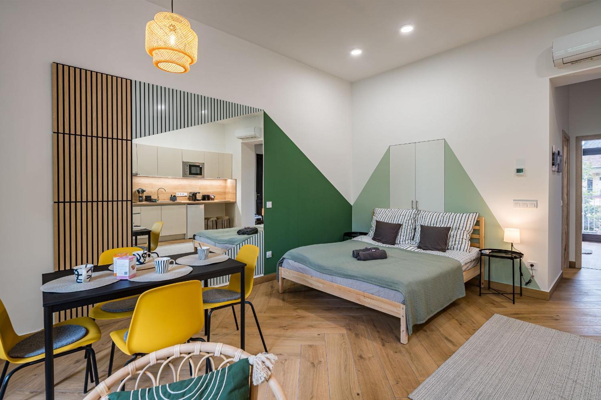 Stafetahaz Apartmanok Vác エクステリア 写真