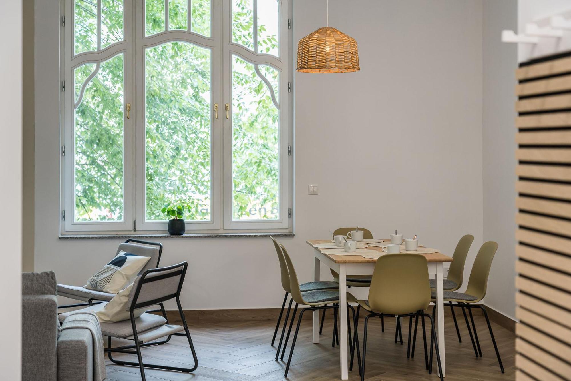Stafetahaz Apartmanok Vác エクステリア 写真