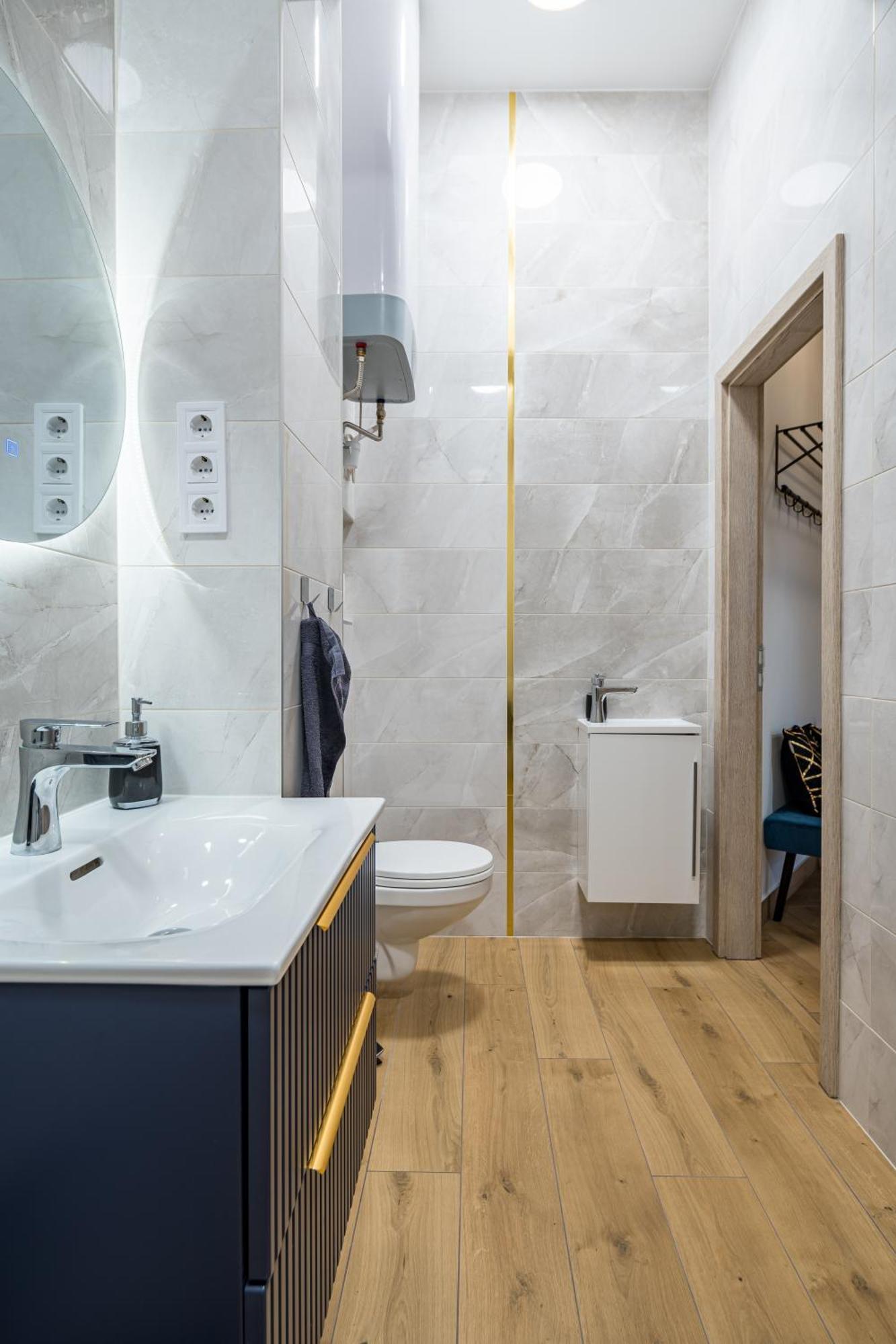 Stafetahaz Apartmanok Vác エクステリア 写真