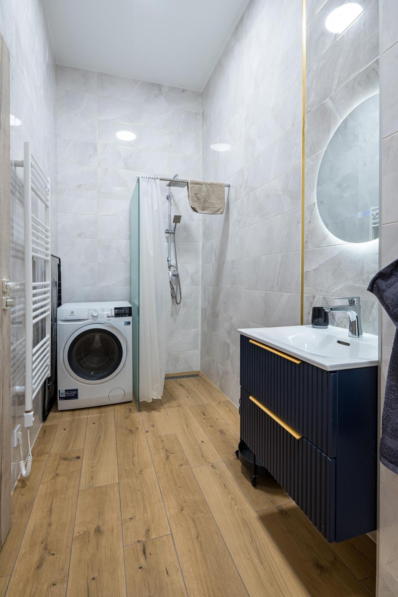 Stafetahaz Apartmanok Vác エクステリア 写真